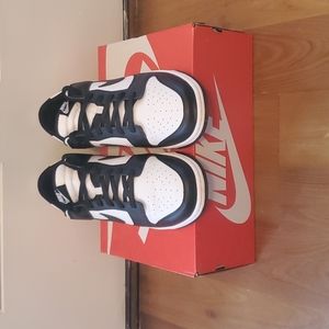 Nike Dunk Low (Panda)